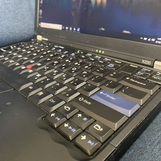 ThinkPad X220  