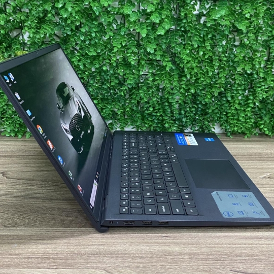 DELL Inspiron 3511