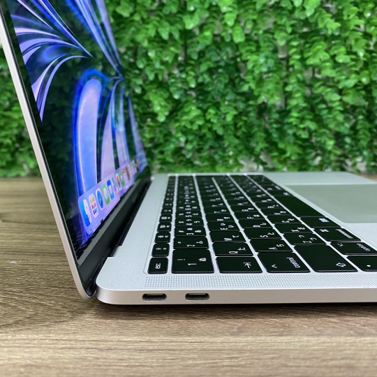 MacBook Pro 13" 2017